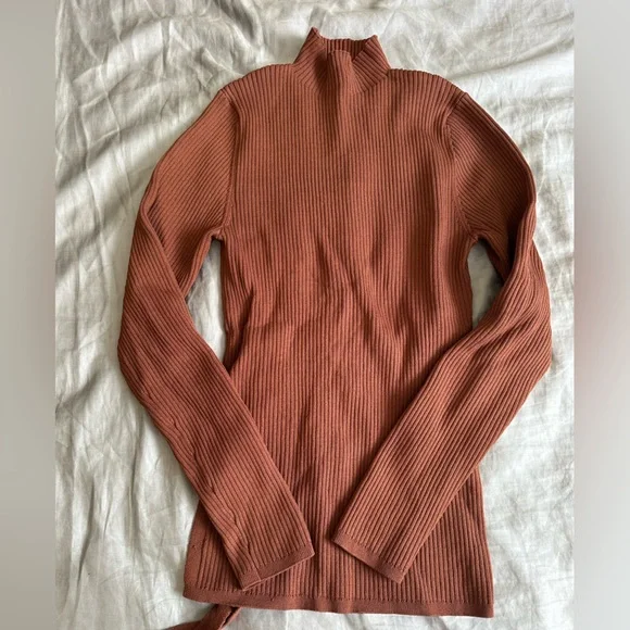 Babaton Aritzia Ambrosia Sculpt Knit Tie-Back Longsleeve - Rich Copper - Medium - Picture 7 of 14